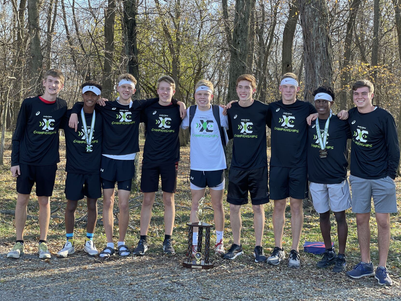 Morton cross country teams race in Shazam Championships